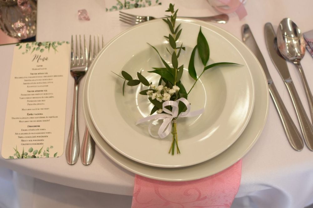 029_eskuvo_kiallitas2019